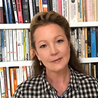 Headshot of Dr Charlie Lee-Potter